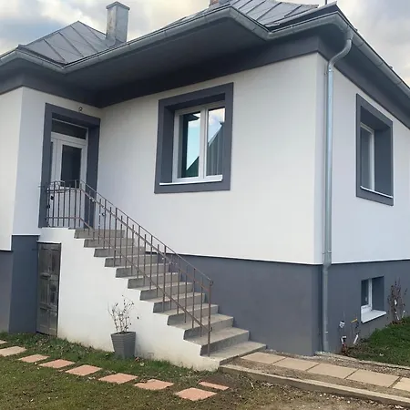 Dovolenkovy Dom V Centre Slovenska Lupca